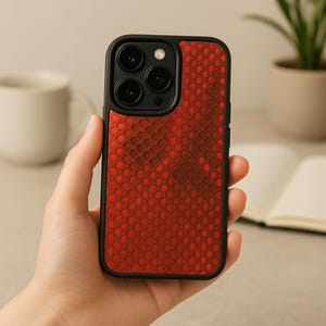 Capa para iPhone Python em couro exótico, elegante, fina e feita à mão, modelo Pro Max, com proteção reforçada contra píton.