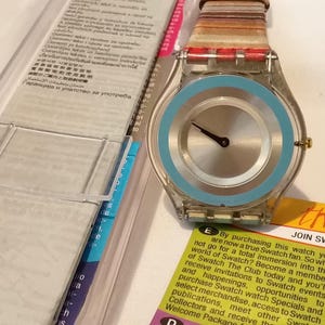 Vintage swatch wristwatch/ SFK140 MILLIE LINIE 2001.