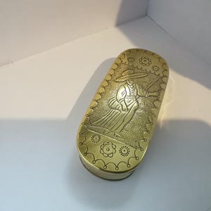Antique Dutch brass tobacco /snuff box 1790.