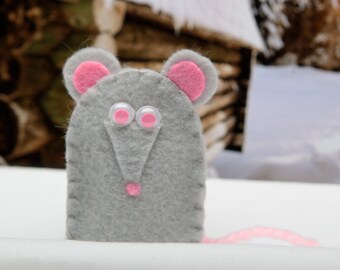 Mouse Finger Puppet