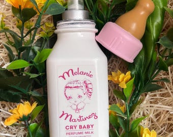 Crybaby Replica Melanie Martínez