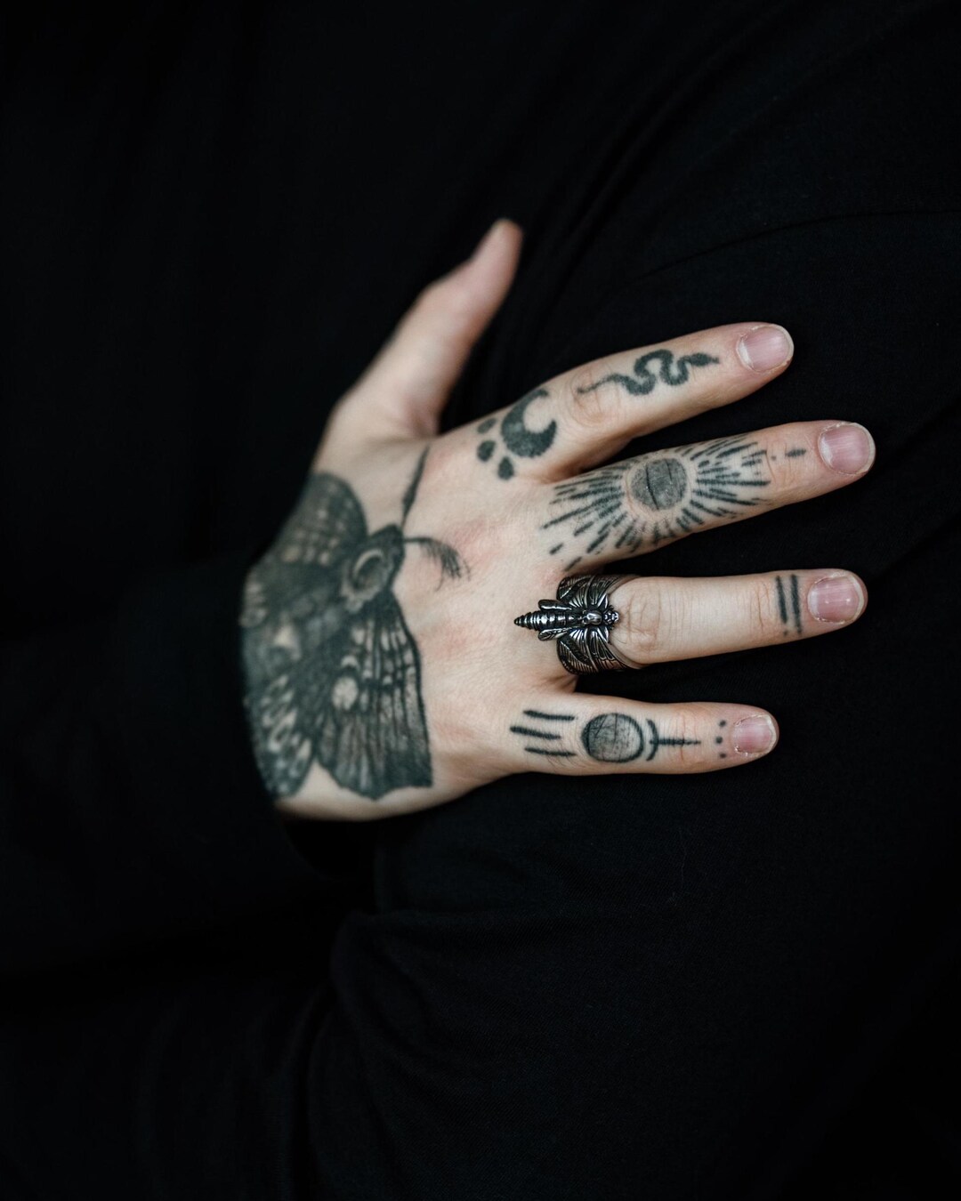 Hawk Moth Rings Silver Death's Head Moth Ring: Detailed Insect Ring for Men and Women ...