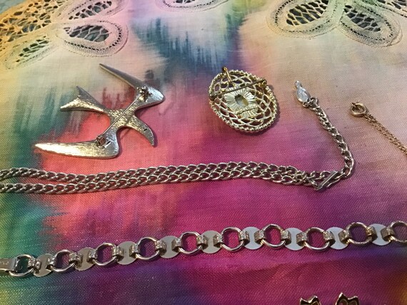 Sarah Coventry Jewelry Lot of Seven Vintage Piece… - image 10