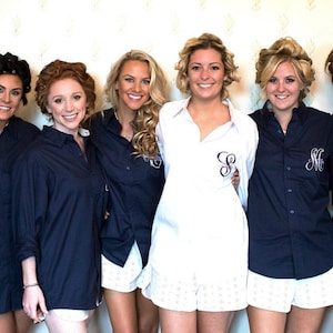 Set of 8, Bridesmaid Getting Ready Button Down Shirts, Monogram Bridal Party Shirts, Bridesmaid Personalized Gift Idea, Button Up Shirts