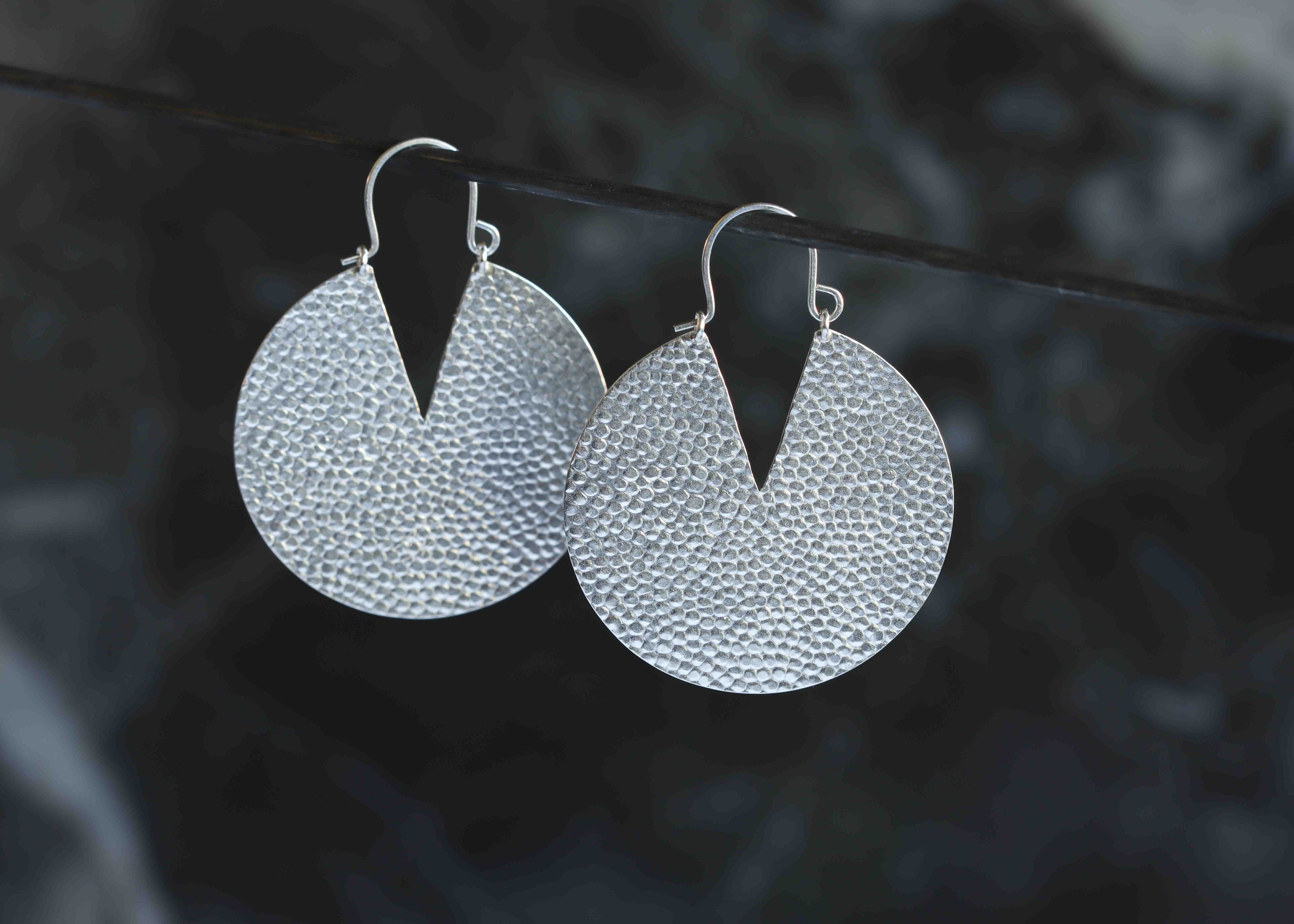 Bold and Round Silver Earrings With Hammered Texture and Contrasting V  Shaped Cutout, a Unique Hassle-free Design iya Earrings Large - Etsy