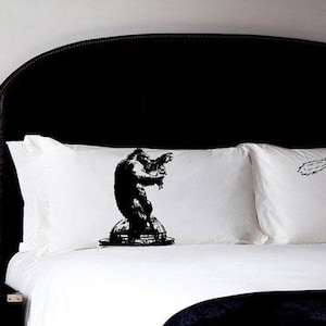 vintage godzilla parody PILLOW FIGHTING pillowcases fight japan film vintage wall UNIQUE Gift Black room decor fan art king kong pillow case