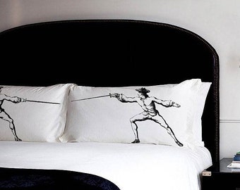 Fencing pillowcases, sword fight pillowcase set, 2 PILLOW FIGHTING sport retro UNIQUE Gift Black room decor old Standard pillow case New