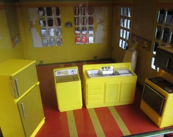 little tikes fridge