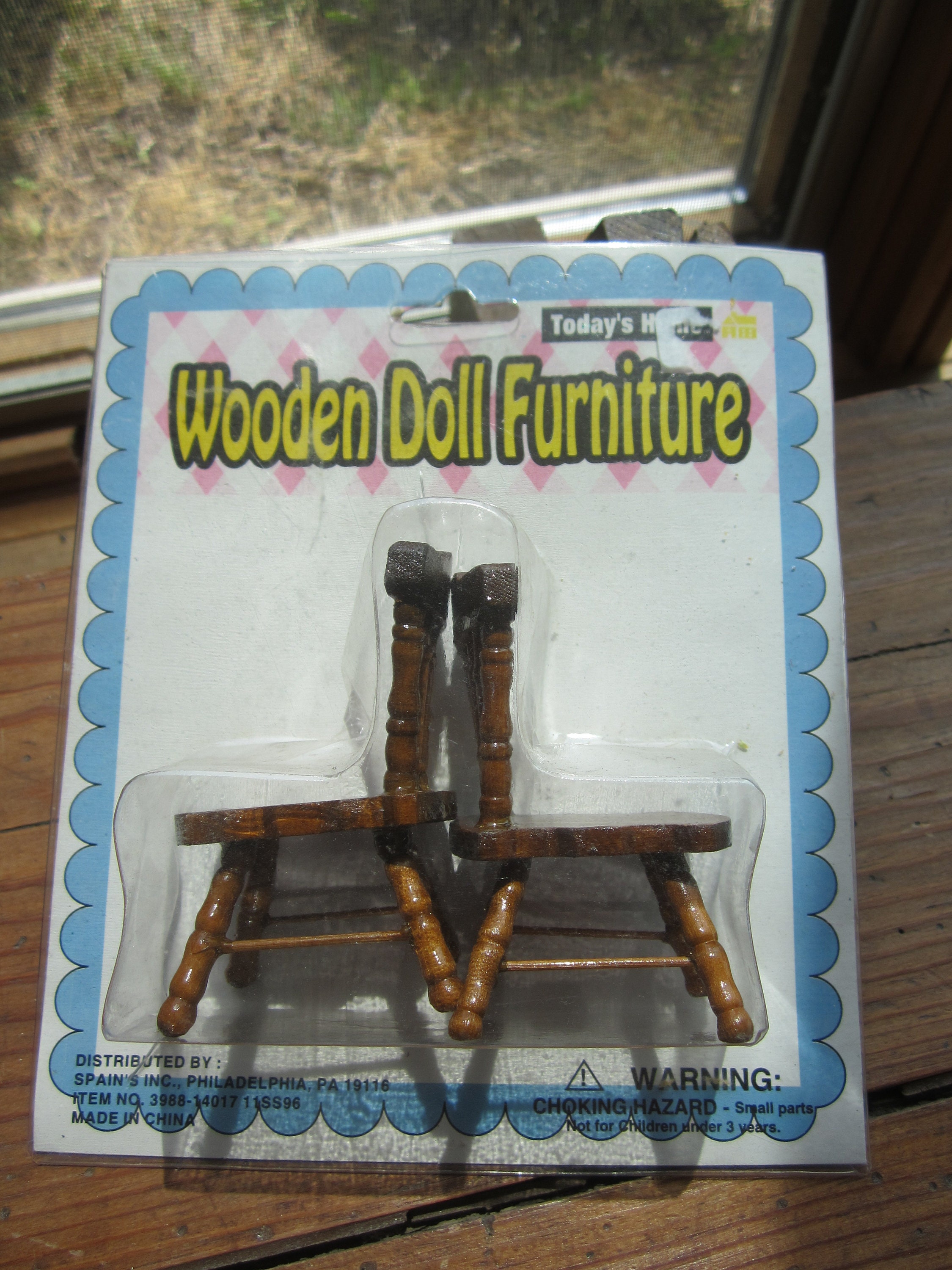 12th scale dolls house furniture