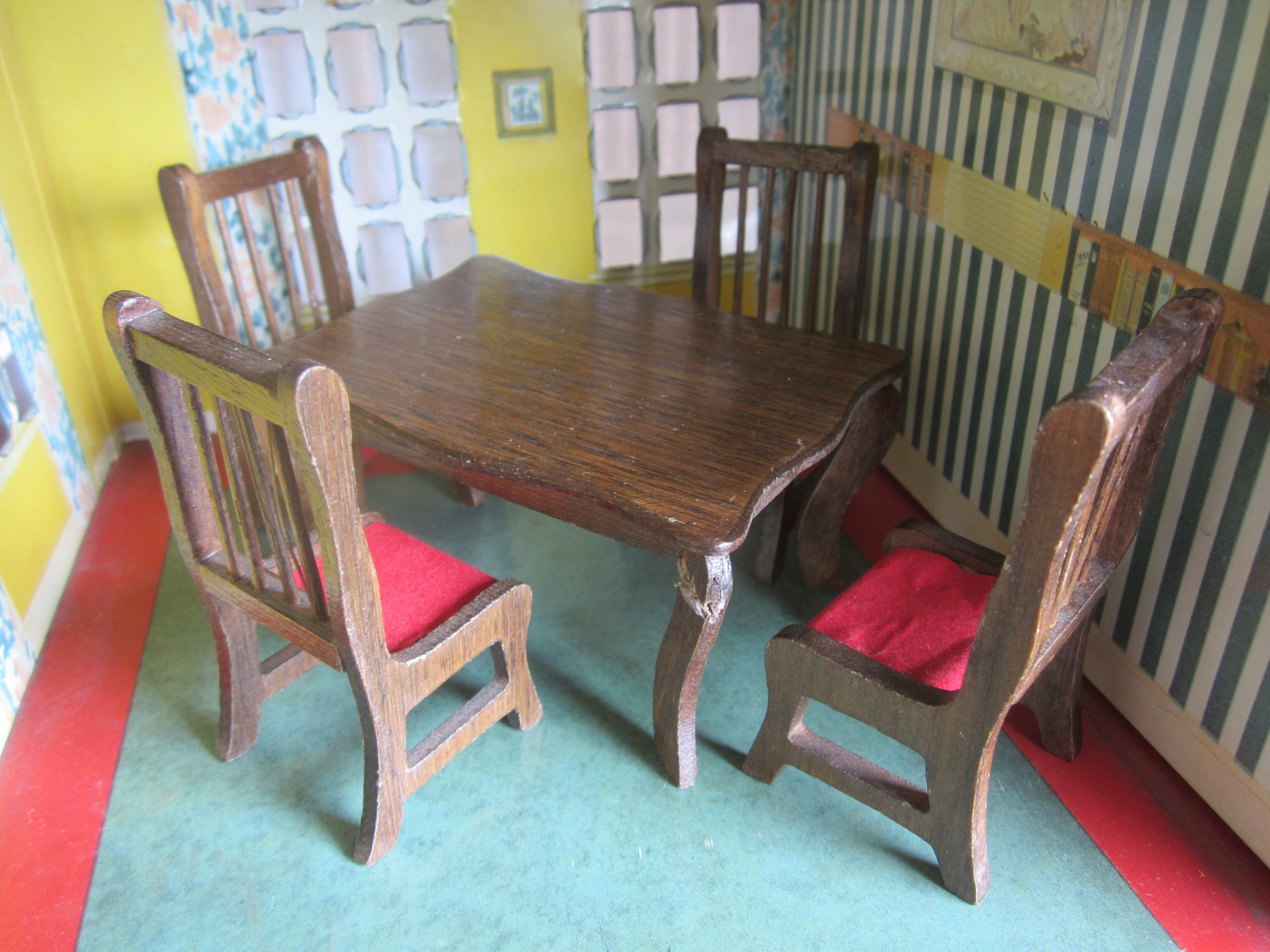 dollhouse dining room