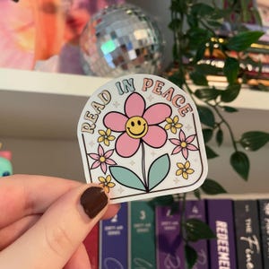 Read in Peace Flower Sticker, bookish, books, reader, reading, read, book girlie, book lover, quote, gift for readers, journal, bookworm