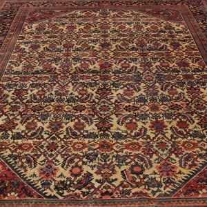 8x11 Ivory and Navy Vintage Area Rug