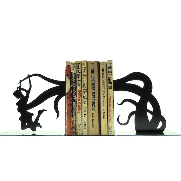Tentacle Attack Bookends