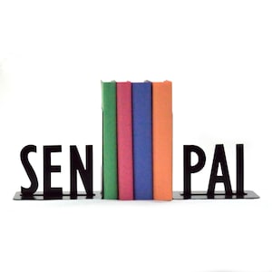 Senpai Bookends image 1