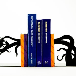 Tentacle Pirate Ship Bookends