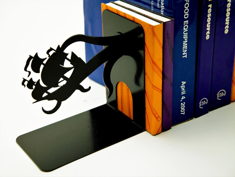 Tentacle Pirate Ship Bookends image 2