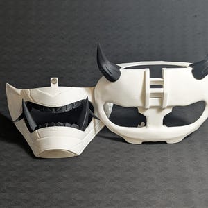 The Cyber Oni mask set for the Meta Quest 3s with a base white and black accent color combination.