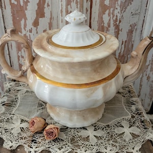Beautiful Shabby Vintage All-Over Discolored Crazed Tea Pot Porcelain Ironstone Brocante As-Is