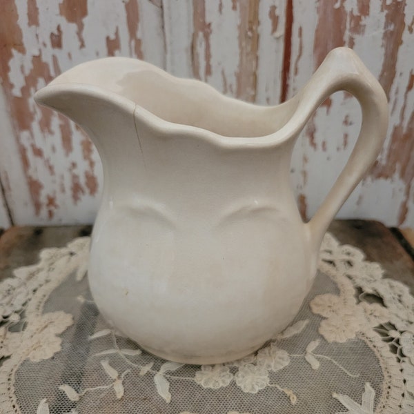 Beautiful Off-White Shabby Vintage Discolored Crazed Pitcher Ironstone Brocante AS-IS
