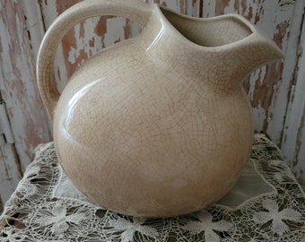 NICE Shabby Vintage All-Over Discolored Crazed Pitcher Porcelain Ironstone Brocante AS-IS