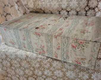 HUGE Vintage Shabby French Floral Fabric Box Roses Victorian Edwardian Brocante FAB As-Is