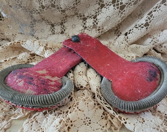 Antique PAIR French Military Epaulettes Red Shabby Bullion Embroidery Brocante FAB As-Is