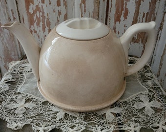 PRETTY Shabby Vintage All-Over Discolored Crazed Tea Pot Porcelain Ironstone Brocante AS-IS