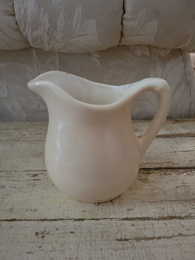 Vintage Cream Color Ironstone Pitcher Shabby Brocante AS-IS image 3