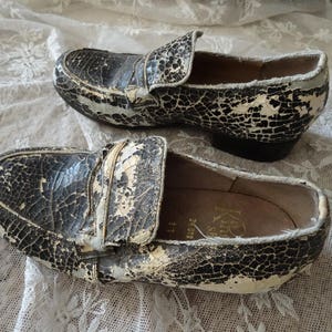 Vintage SHABBY Victorian Black Cream Child's Loafers Shoes image 3