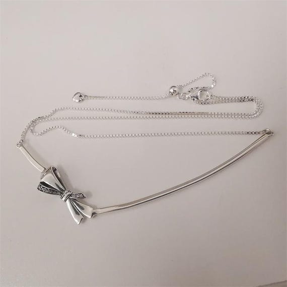 Pandora Necklace Brilliant Curved Bar