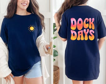 ドックデイズ Tシャツ - レイクライフグラフィックTシャツ、ボート＆フィッシングシャツ、夏休みの服装