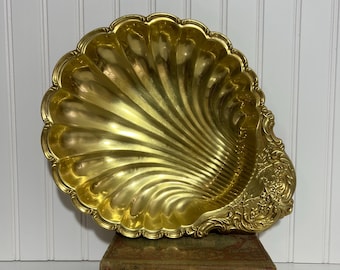 Vintage Brass Shell Bowl: Ornate Coastal Hollywood Regency Decor