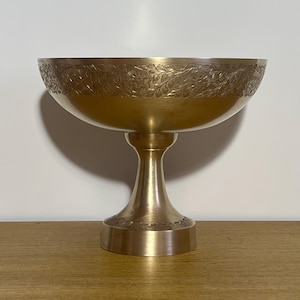 Vintage Brass Pedestal Bowl: Leaf Etched Mid-Century Planter