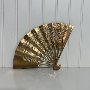 Vintage Brass Fan Wall Art: Dragon & Phoenix Oriental Decor