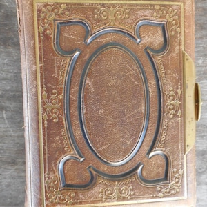 Antique CDV Carte de Visite Tintype Photo Album w 39 CDVs & 2 Tintypes