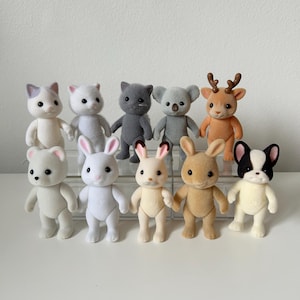 Sylvanian families/Calico Critters New out of box spare adult figurine: reindeer, cat,  french bulldog, Replacement naked miniature doll 8cm