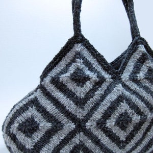 Striped Squares Bag Knitting Pattern, Modular Knitting, Knitted Bag, Knitting Pattern PDF image 3