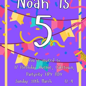 Könnte beinhalten: Eine violette Geburtstagseinladung mit buntem Konfetti und Girlanden. Der Text lautet "Noah ist 5" und enthält Details zur Party: "Sie sind eingeladen zu 17 Birthday Avenue, Caketown, Partycity HPY BDY Sonntag, 30. März 12-4 RSVP: 07777 123456"