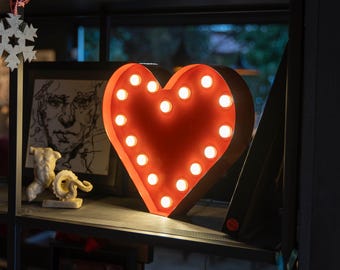 Herz Leuchtschild: 3D LED Retro Box Buchstabe