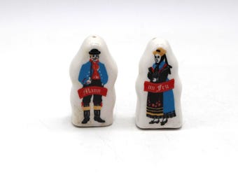 Frisian figures pepper shaker salt shaker set ceramic