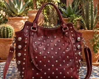 Handgefertigte marokkanische Ledertasche mit Nieten | Vintage-Handtasche aus echtem Leder | Nietentasche aus Marrakesch | Gothic-Hobo-Schultertasche