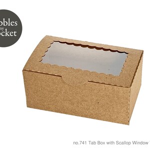 no.741 Tab Box with Scallop Window