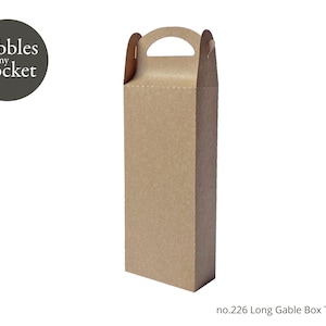 Op de afbeelding: Een bruine kartonnen gable box met een handvat. De doos is gelabeld "no.226 Long Gable Box Template".