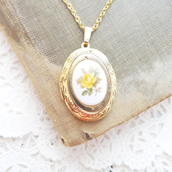 Vintage Rose Locket Necklace 16k Gold Plated - Gold Locket - Oval Locket - Keepsake - Vintage Limoges - Yellow Rose Locket - Yellow Limoge