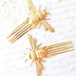 Golden Bumble Bee Hair Comb Set - Bumblebee - Woodland - Nature Wedding Hair - Insect - Fly - Moth - Bee