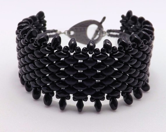 Black Beaded Fringe Bracelet - fits 7 inch wrist Sku: BR1016