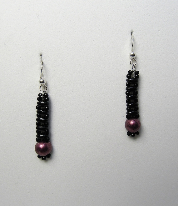 Black and Burgundy Drop Earrings SKU: ER1053