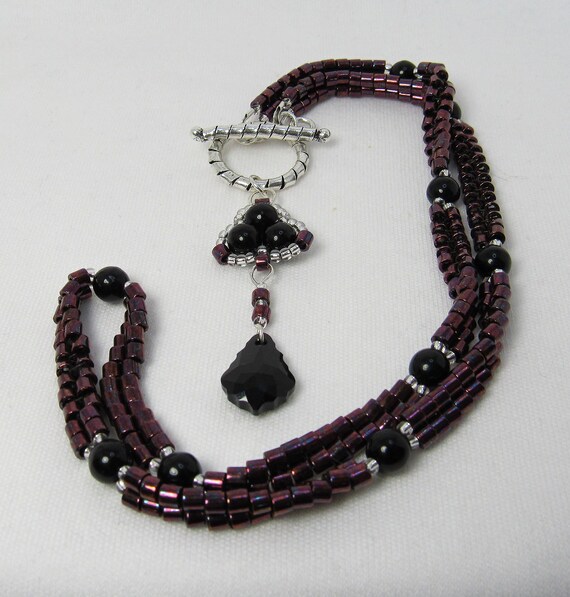 Deep Purple & Black Front Hooking Beaded Necklace with Drop Pendant SKU: NK1029