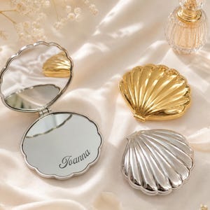 Personalized Seashell Makeup Mirror, Engraved Wedding Compact Mirror, Bridesmaid Gift, Beach Wedding Favor, Pocket Mirror Gift for Her