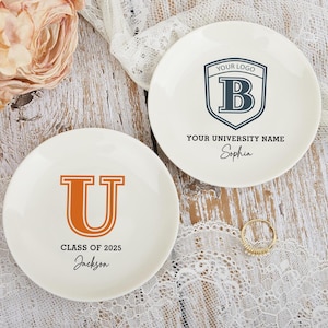 Graduierung Schmuckschale, benutzerdefinierte College Schmuckschale mit Logo, College Schmuckstück Schmuckschale, personalisierte bestandene Geschenk, Tochter Grad Geschenk